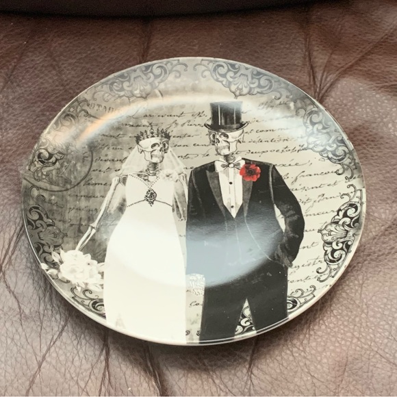 Fun Bones Dapper Skeleton Wedding Couple Halloween Salad Plate - Picture 6 of 10